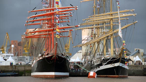 Sedov und Kruzenshtern