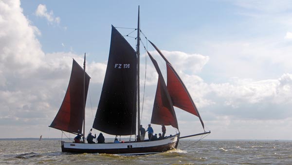 FZ108 Vorwärts, Volker Gries, Fischerregatta Althagen 2016 , 09/2016