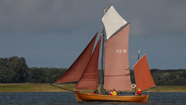 FZ16 Blondine, Volker Gries, Fischerregatta Althagen 2019 , 09/2019