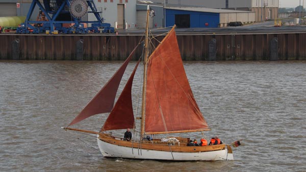 Hanne Munk, Volker Gries, Hamburg, Elbe, 2017 , 08/2017