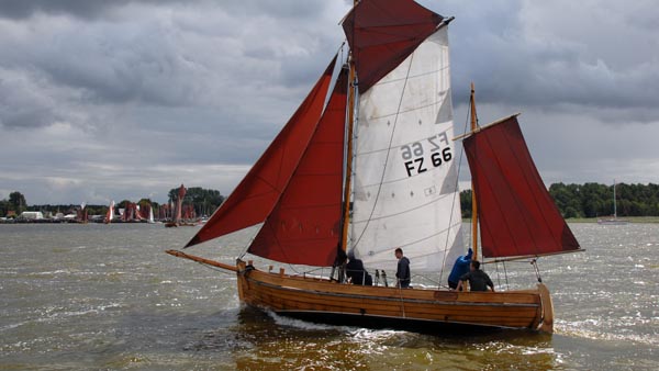 FZ66 Charlotte, Volker Gries, Zeesboot Regatta Bodstedt 2017 , 09/2017