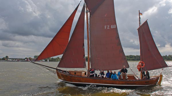 FZ68 Martha, Volker Gries, Zeesboot Regatta Bodstedt 2017 , 09/2017