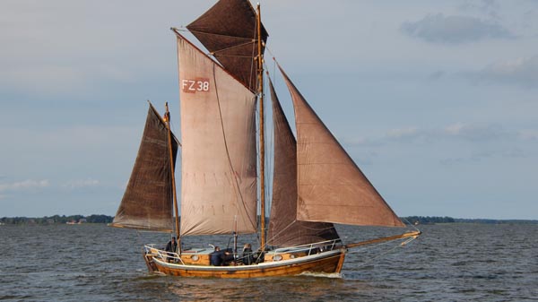 FZ38 Inge, Volker Gries, Zeesboot Regatta Bodstedt 2017 , 09/2017