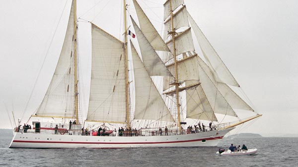 Iskra II, Volker Gries, Sail Brest / Cutty Sark 2002 , 07/2002