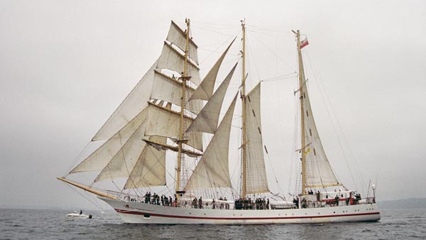 Iskra II, Volker Gries, Sail Brest / Cutty Sark 2002 , 07/2002