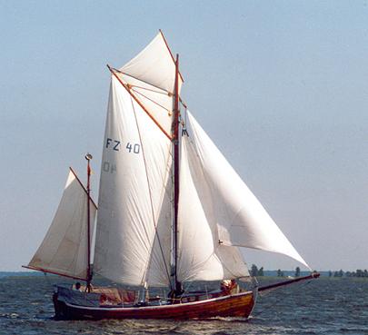 FZ40 Hoffnung, Volker Gries, Barther Zeesbootregatta , 07/2001