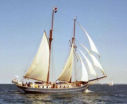 Luciana, Volker Gries, Hanse Sail Rostock 2003 , 08/2003