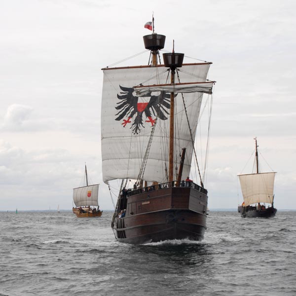 Nachbauten von Hansekoggen