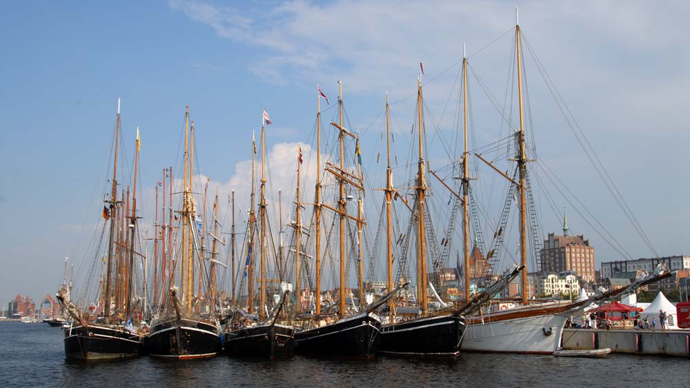 Fotos mit Segelschiffen Hanse Rostock Tallship-fan bei von Sail