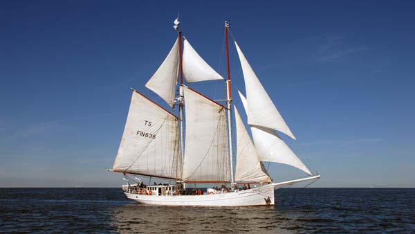 Schooner "Joanna Saturna"