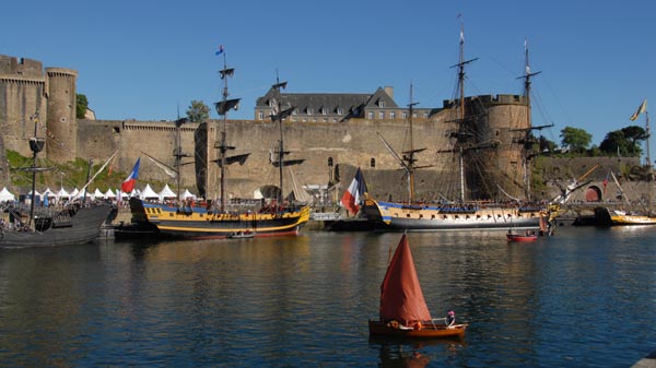 Sailing ships in the historic naval port of Brest