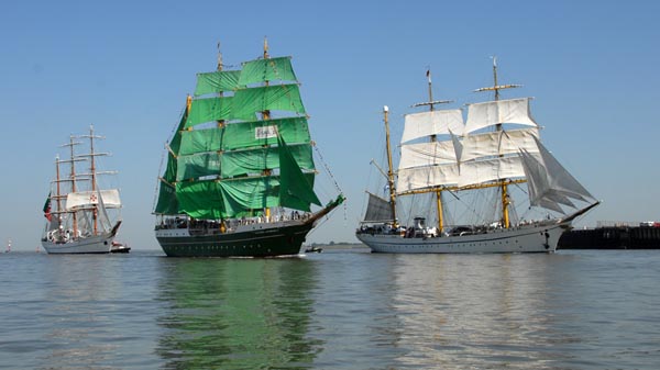 Sagres II, Alexander von Humboldt II and Gorch Fock II at the sailing parade for SAiL 2025