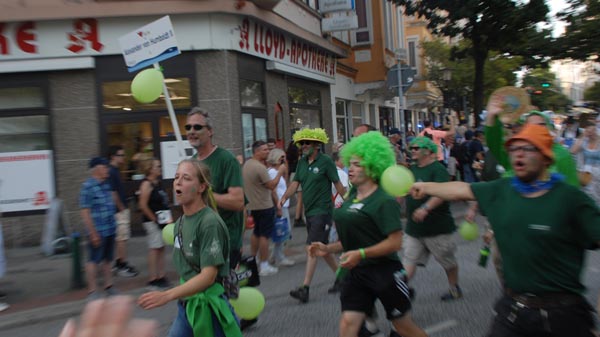 Crew parade of the Alexander von Humboldt II