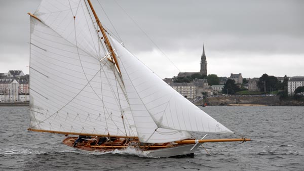 Classic yachts in Douarnenez