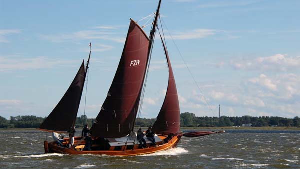 Zeesenboot FZ14 Hanne Nüte