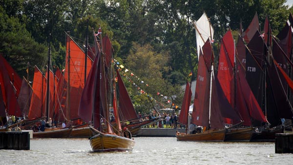 A harbour full of Zeesenboats in Bodstedt